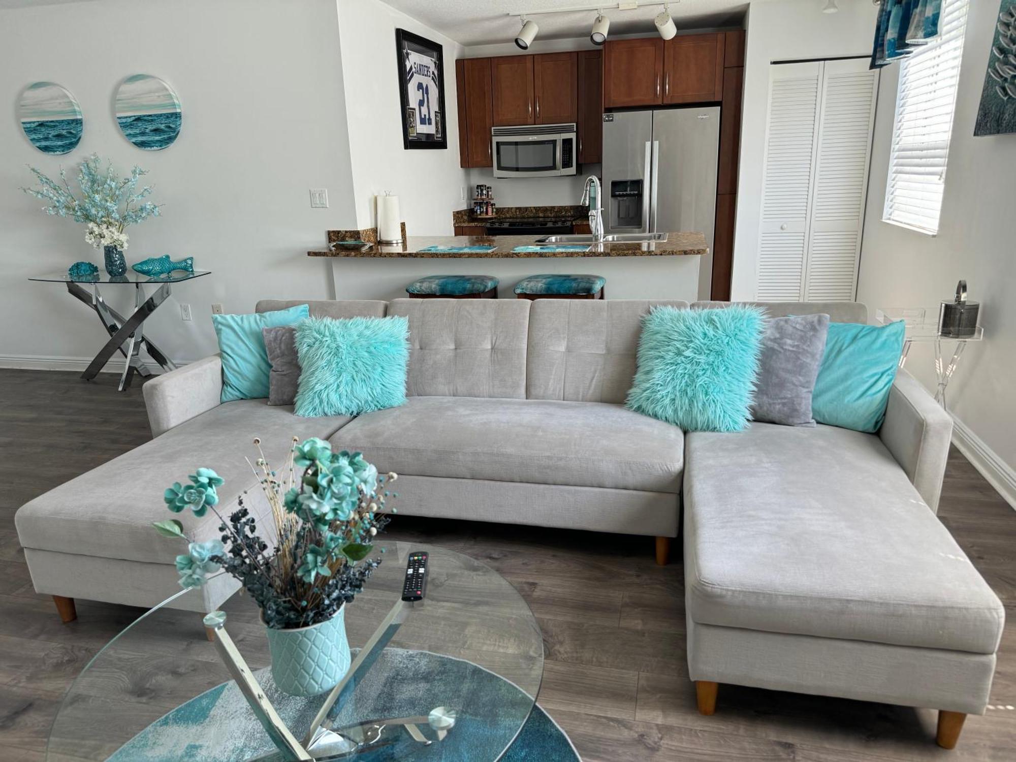 Luxury Suite Oasis บอยน์ทันบีช ภายนอก รูปภาพ